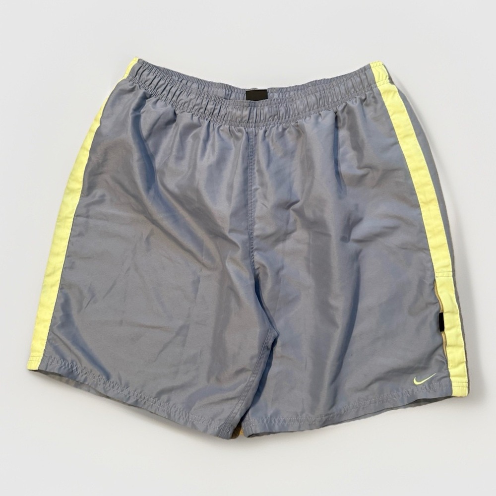 Nike Mens Diverge 9" Contrast Trim Beachwear Board Shorts Size XXL Secure Pocket